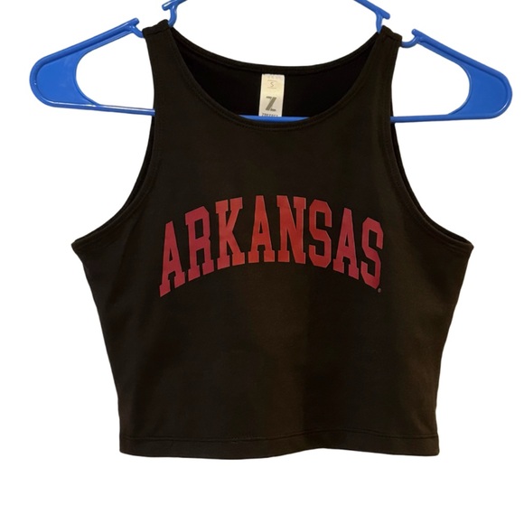 NWOT ZooZatz Arkansas Razorbacks Crop Tank Top – Size Small - Picture 1 of 3